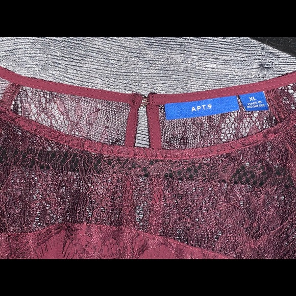 Apt 9 Burgundy and Lace Chiffon Top - Picture 3 of 7